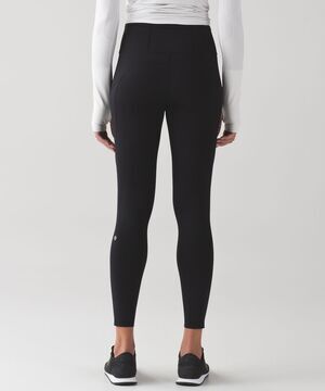 Lululemon Athletica Fast and Free 7/8 Length Black Leggings Nulux 25" Size 2